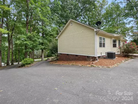 Other - 8803 Peninsula Dr, Terrell, NC 28682 photo 5 of 6