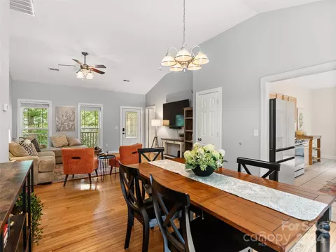 Dining - 8803 Peninsula Dr, Terrell, NC 28682 photo 3 of 4