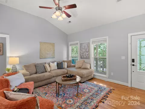Living - 8803 Peninsula Dr, Terrell, NC 28682 photo 2 of 3