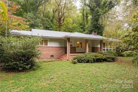 60 Longbranch Ln, Tryon, NC 28782