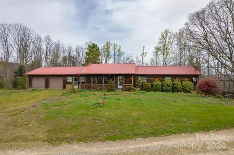 225 Frye Hts, Taylorsville, NC 28681