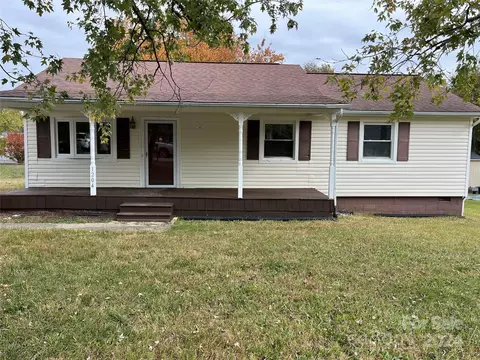1204 Dean Dr, Dallas, NC 28034