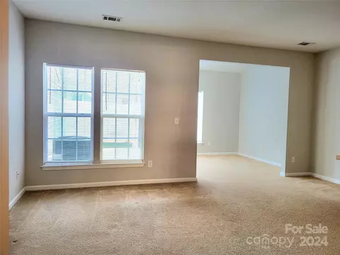 7945 Mariners Pointe Cir, Denver, NC 28037 photo 9