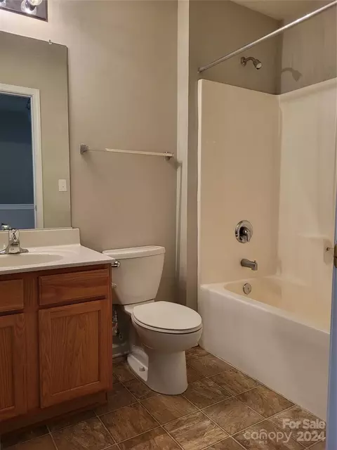 7945 Mariners Pointe Cir, Denver, NC 28037 photo 16