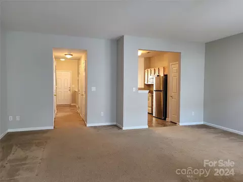 7945 Mariners Pointe Cir, Denver, NC 28037 photo 8