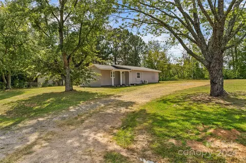 2614 Edwards St, Connelly Springs, NC 28612