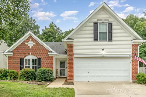 186 Jacobs Woods Cir, Troutman, NC 28166