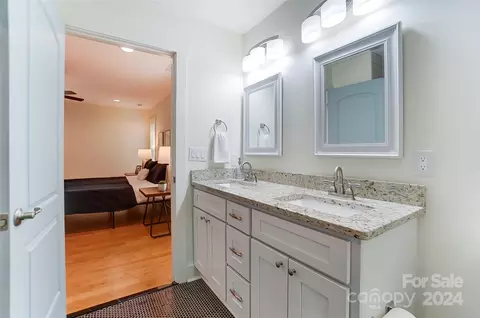 808 Alisa Dr, Monroe, NC 28112 photo 14