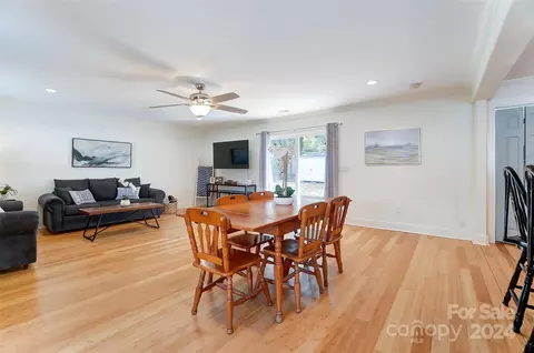 808 Alisa Dr, Monroe, NC 28112 photo 10