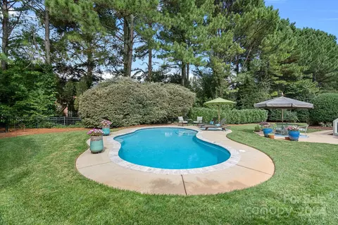 18807 Riverwind Ln, Davidson, NC 28036 photo 37
