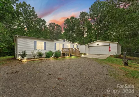 204 Humphrey Blvd, Gastonia, NC 28052