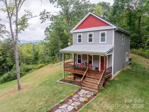 227 Samuels Dr, Canton, NC 28716