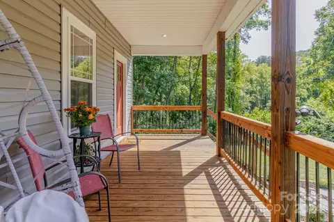 227 Samuels Dr, Canton, NC 28716 photo 43