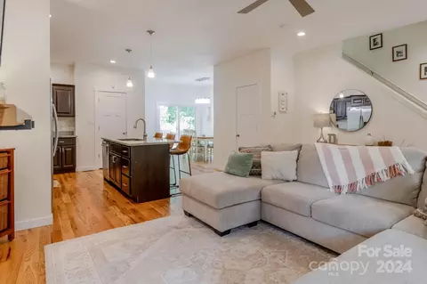 227 Samuels Dr, Canton, NC 28716 photo 6