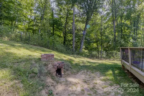 227 Samuels Dr, Canton, NC 28716 photo 39