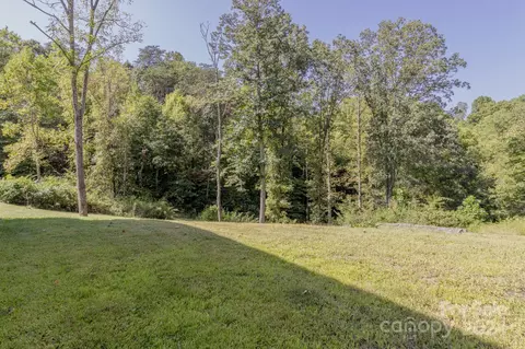 227 Samuels Dr, Canton, NC 28716 photo 20