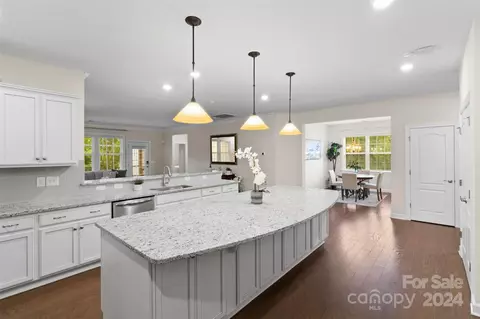 Kitchen - 1527 Tranquility Blvd, Lancaster, SC 29720 photo 3 of 4