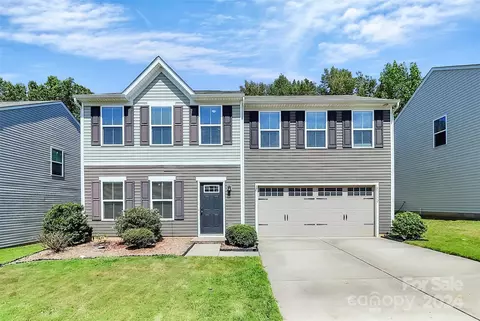 1132 Tangle Ridge Dr, Concord, NC 28025