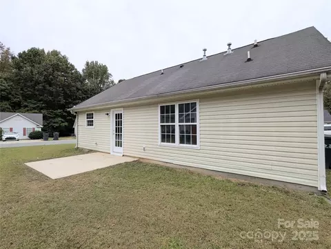 602 Gusty Ct, Charlotte, NC 28208 photo 29