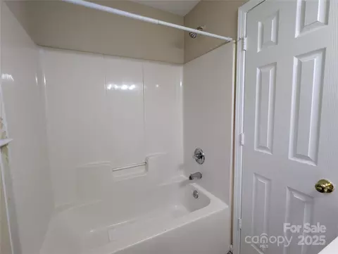 602 Gusty Ct, Charlotte, NC 28208 photo 25
