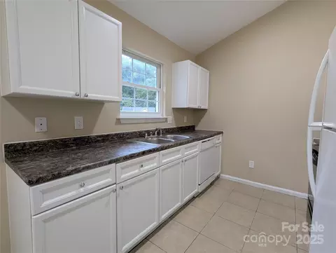 602 Gusty Ct, Charlotte, NC 28208 photo 12
