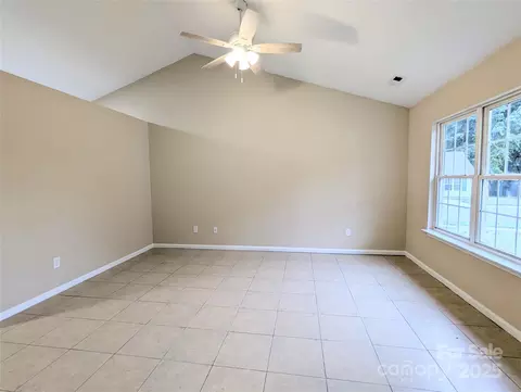 602 Gusty Ct, Charlotte, NC 28208 photo 8