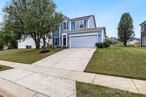 13325 Bolingbrook Ln, Charlotte, NC 28273