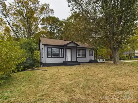 608 11th Sw St SW, Hickory, NC 28602