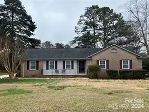 409 Arrowood Ave, Lancaster, SC 29720