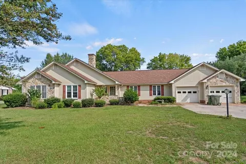 117 Rose St, Bennettsville, SC 29512