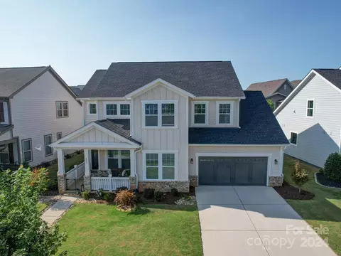 389 Sensibility Cir, Fort Mill, SC 29708 photo 2