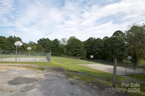 Other - 406 Connor St, Lancaster, SC 29720 photo 6 of 7