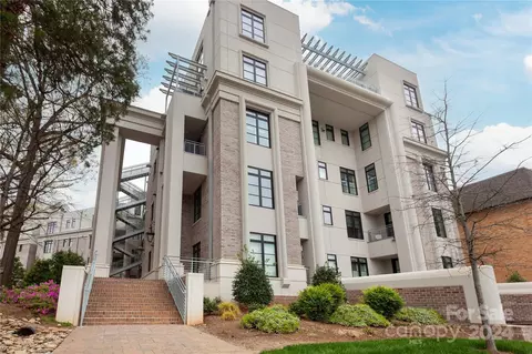 1333 Queens C2 Rd #C2, Charlotte, NC 28207