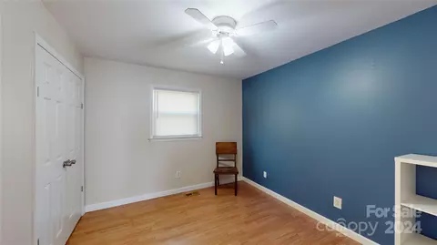 5413 Glenview Dr, Hickory, NC 28602 photo 21