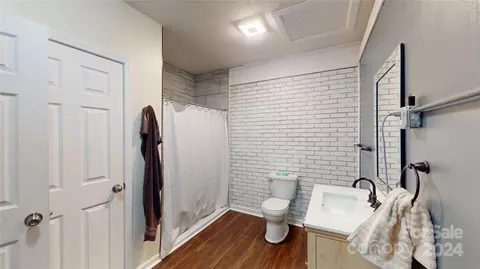 5413 Glenview Dr, Hickory, NC 28602 photo 18