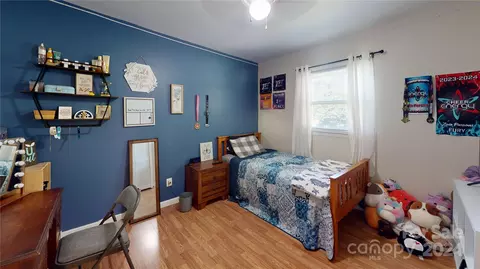 5413 Glenview Dr, Hickory, NC 28602 photo 25