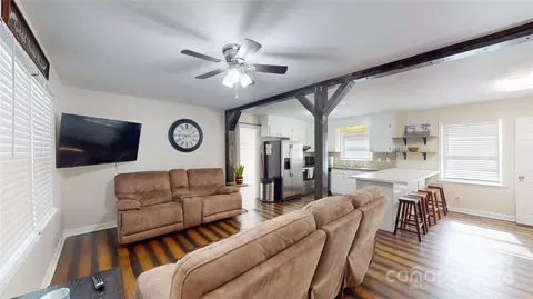 5413 Glenview Dr, Hickory, NC 28602 photo 5