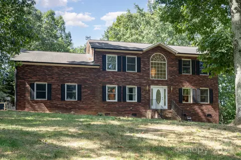 1540 Chatham Nw Ct NW, Concord, NC 28027