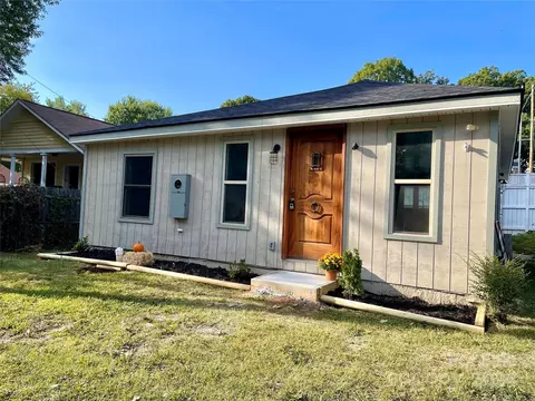 2 1st St, Asheville, NC 28803