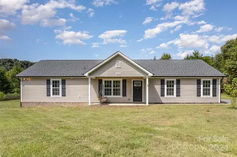 3018 Potter S Rd S, Waxhaw, NC 28173