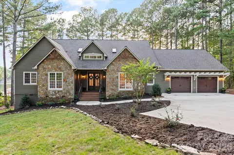 5678 Anchor Dr, Granite Falls, NC 28630