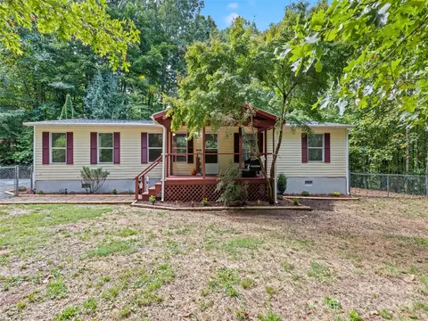 222 Puffy Ln, Sylva, NC 28779 photo 2