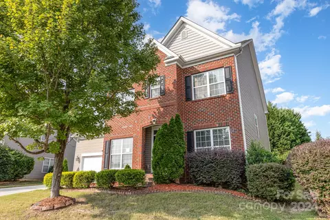 11531 Wilson Mill Ln, Pineville, NC 28134