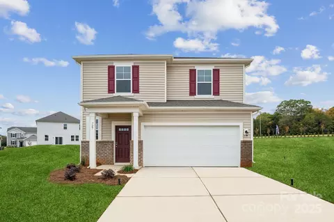 727 Olde England Dr, Lincolnton, NC 28092