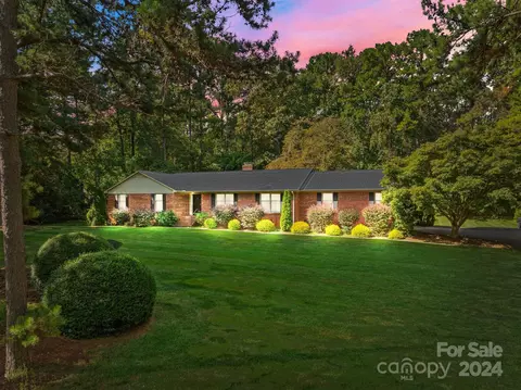 180 Regency Rd, Salisbury, NC 28147