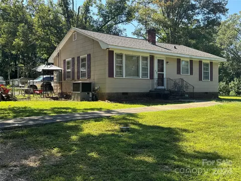 40077 Nc 740 Hwy, New London, NC 28127