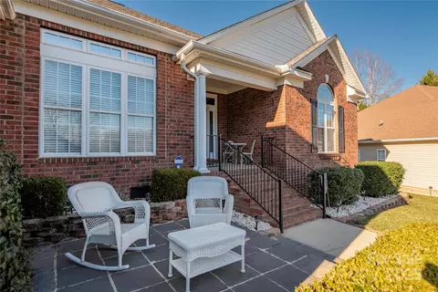 Exterior - 7457 Waterleaf Ct, Stanley, NC 28164 photo 6 of 7
