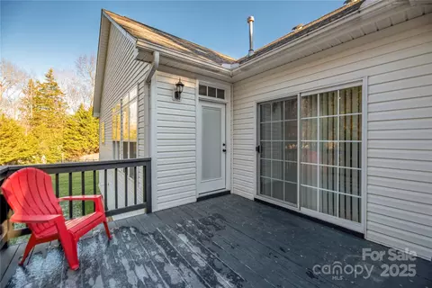 Exterior - 7457 Waterleaf Ct, Stanley, NC 28164 photo 3 of 7