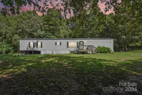 220 Yarbro Rd, Kings Mountain, NC 28086