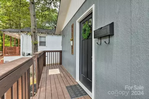 645 Smith St, Kannapolis, NC 28083